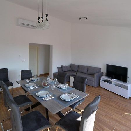 New Apartments 9 Minutes From Split Airport Kaštela Εξωτερικό φωτογραφία
