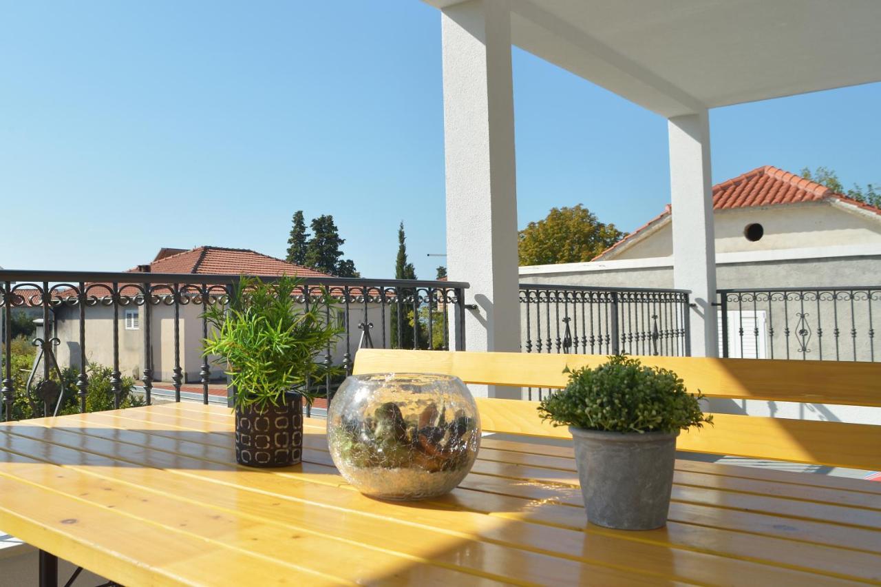 New Apartments 9 Minutes From Split Airport Kaštela Εξωτερικό φωτογραφία
