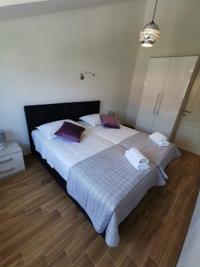 New Apartments 9 Minutes From Split Airport Kaštela Εξωτερικό φωτογραφία