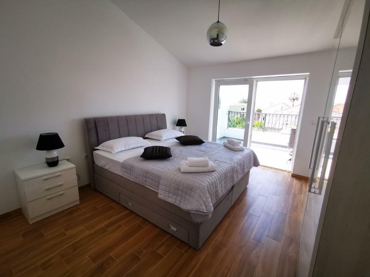 New Apartments 9 Minutes From Split Airport Kaštela Εξωτερικό φωτογραφία