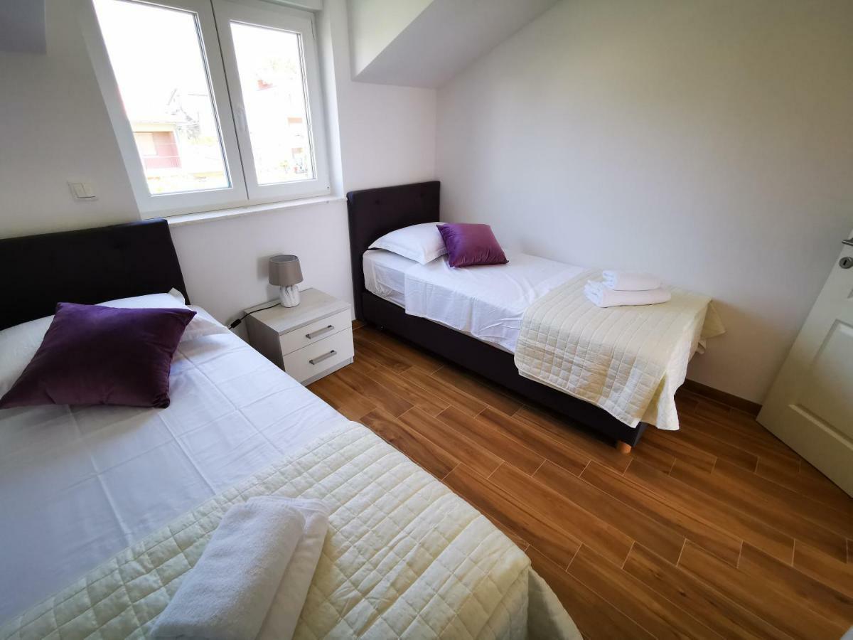 New Apartments 9 Minutes From Split Airport Kaštela Εξωτερικό φωτογραφία
